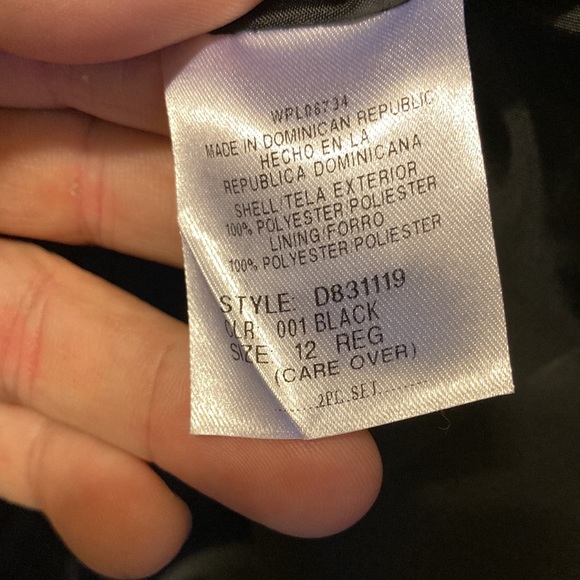 Boy’s Suit Jacket - Picture 3 of 4